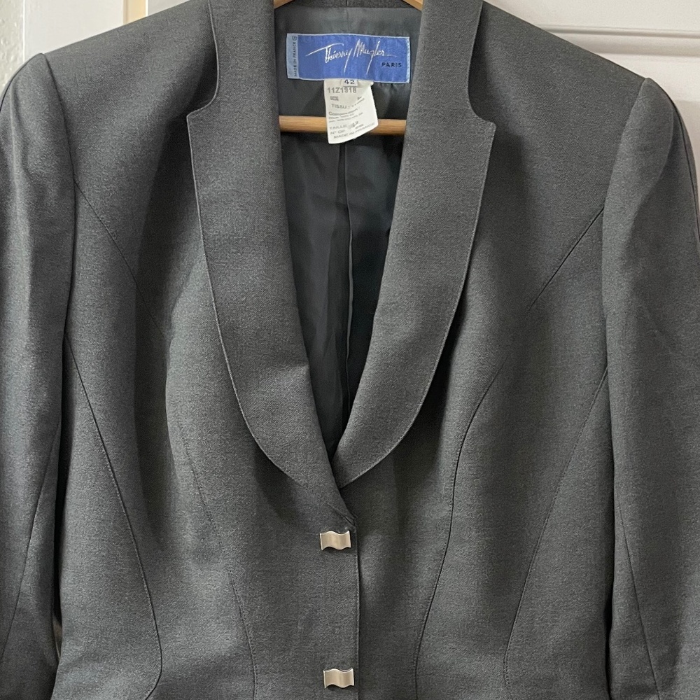 Vintage Thierry Mugler Paris Woman’s Wool Hourglass Blazer Jacket Taille 42/ M